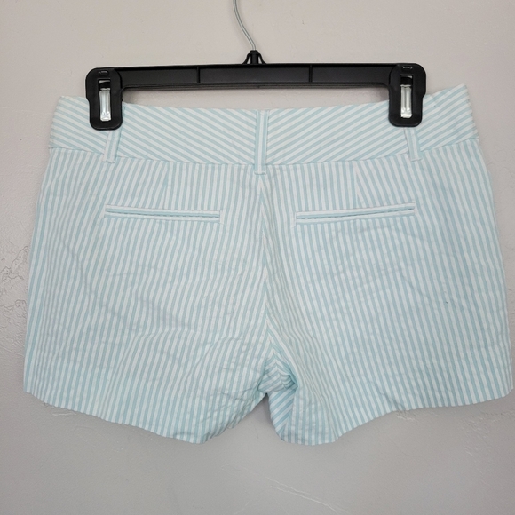 Banana Republic 0 Ryan Fit Light Blue & White Stripes Shorts Seersucker 2 Button - Picture 3 of 5